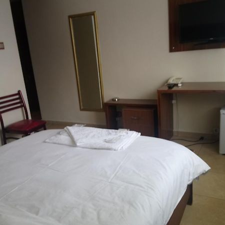 Isik Hotel Edirne Eksteriør billede